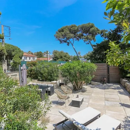 Superb 3br With Ac Sea View Parking And Garden - Benakey Apartment *