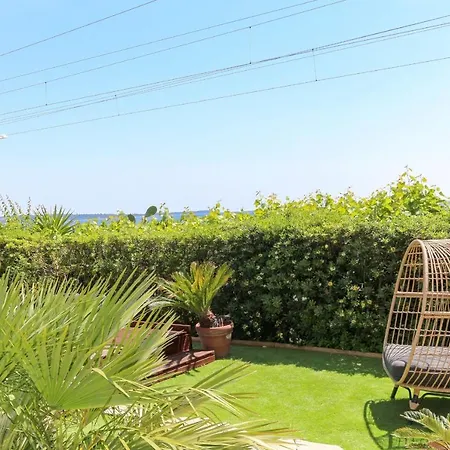 Superb 3br With Ac Sea View Parking And Garden - Benakey Apartment